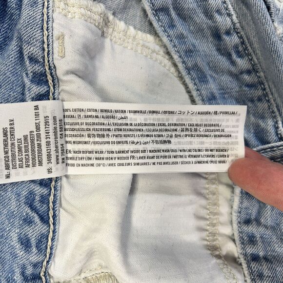 Hollister Easy Fit Boyshort Shorts Women’s 31 Low Rise Light Wash Button Fly - Picture 5 of 15